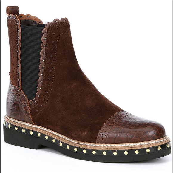 Free People Shoes - Free people brown atlas suede Chelsea boot